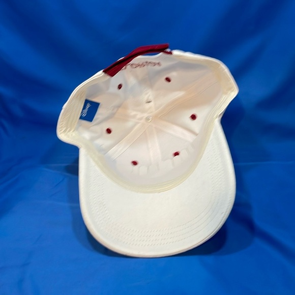 Disney Mickey Mouse White Baseball Hat - Picture 5 of 9